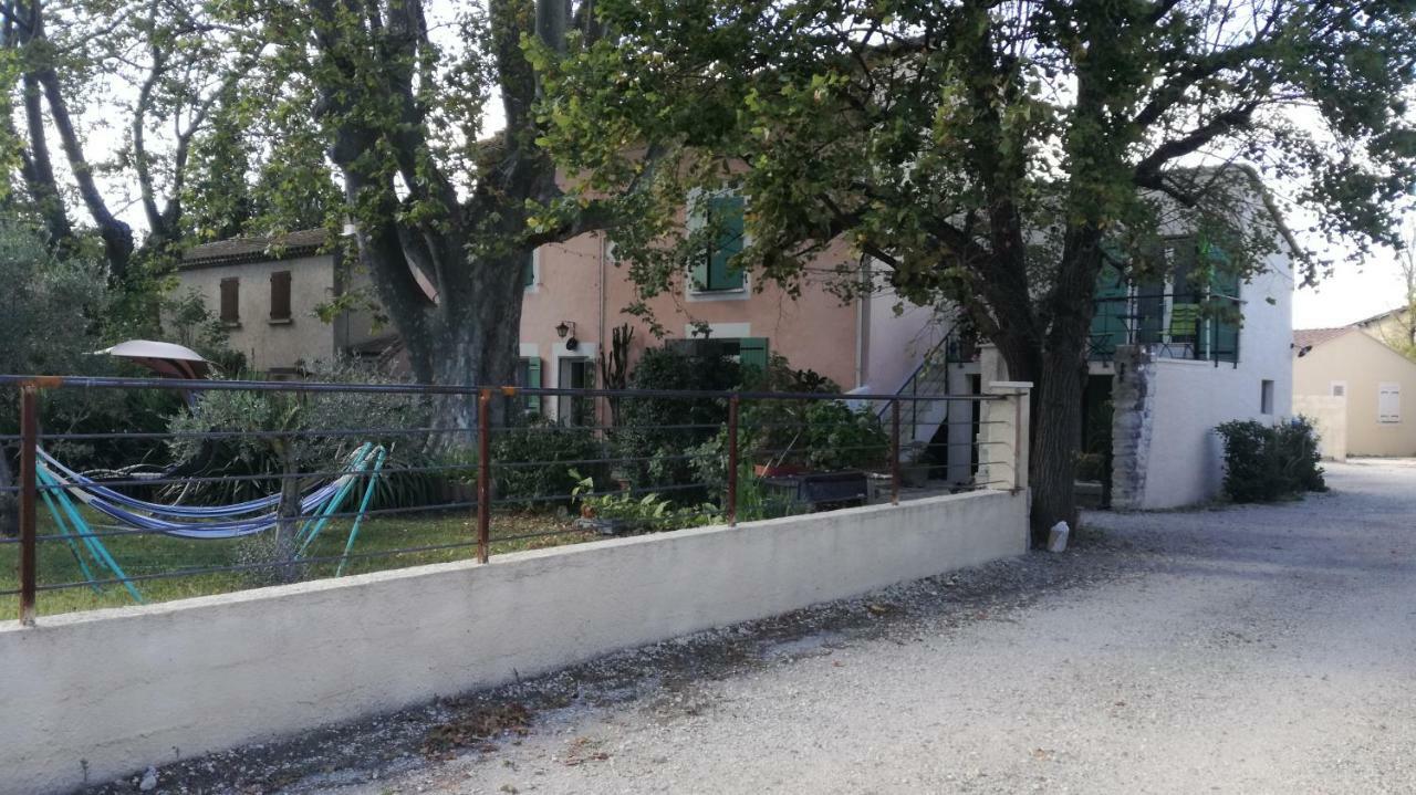 לינה וארוחת בוקר אביניון Berne &Michel מראה חיצוני תמונה